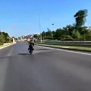 alanyada tehlikeli motosiklet surucusune 20 bin tl ceza GlrjyOLH