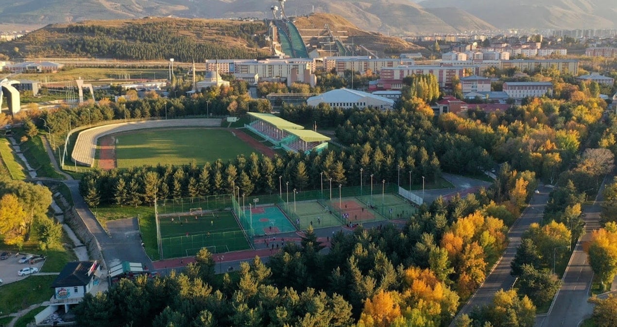 bitmeyen onarimlar suren israf erzurumun kayak kuleleri lDuBXtN2