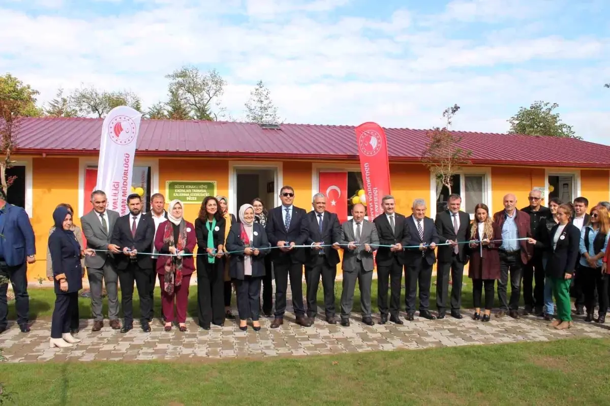 duzcede kadin ureticilerden tarimsal kalkinma kooperatifi acilisi VF3OZtSB.jpg