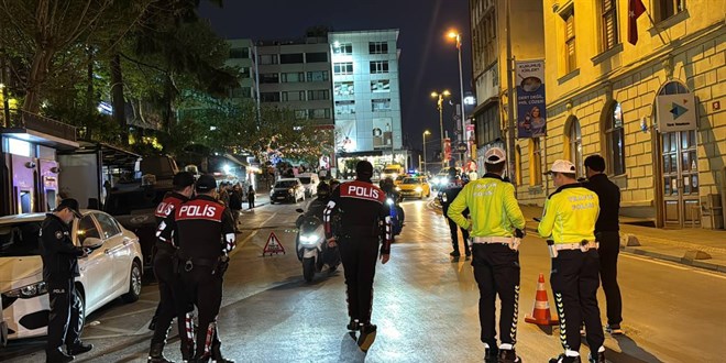 huzur istanbul uygulamasiyla aranan 602 kisi yakalandi MJS3zfOO.jpg