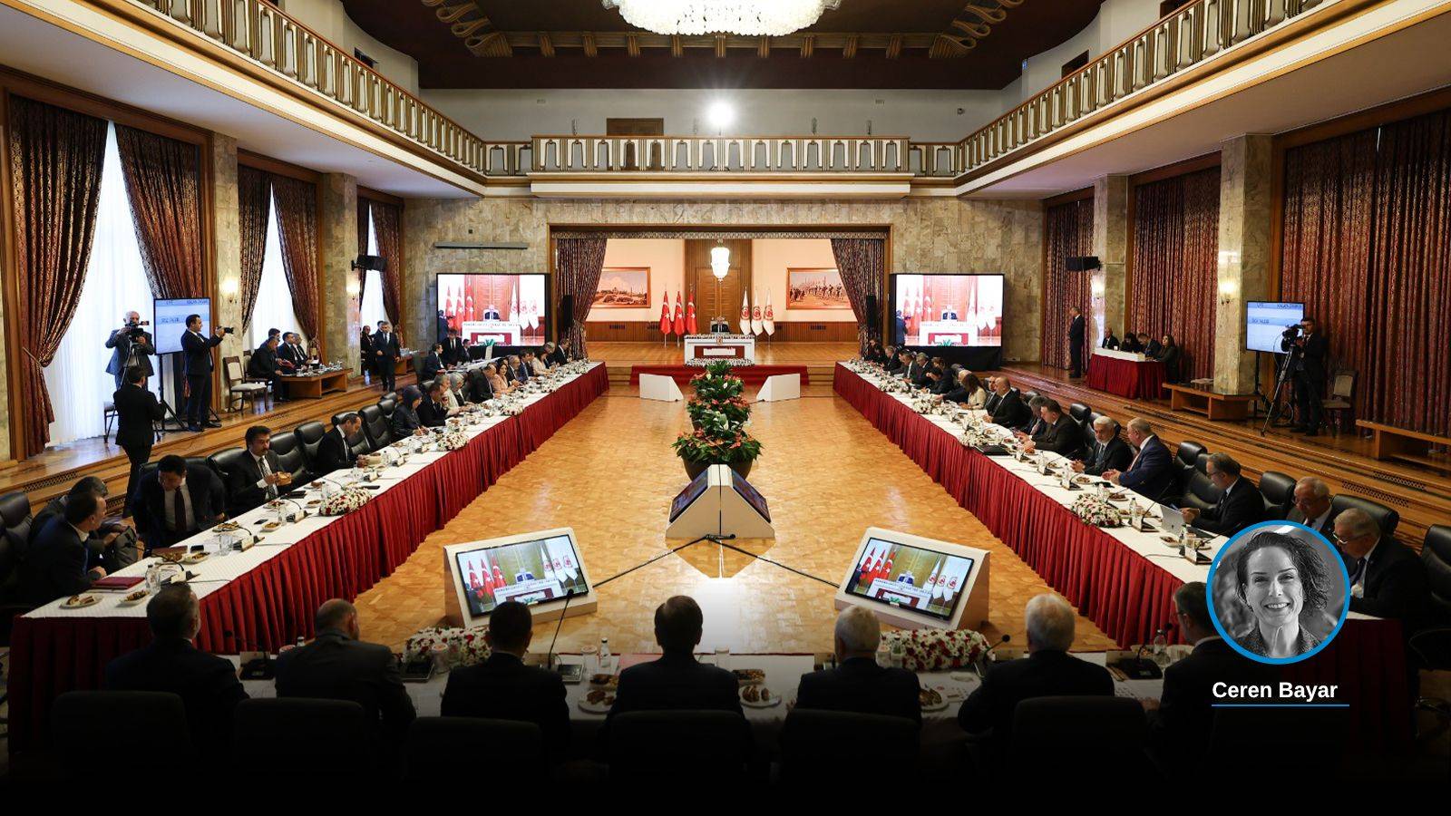 komisyonun 15inci toplantisi basladi gencler bu komisyona ve surece guvenmiyor demirtasin dahil edilmemesi eksiklik UKah6w6T.jpg