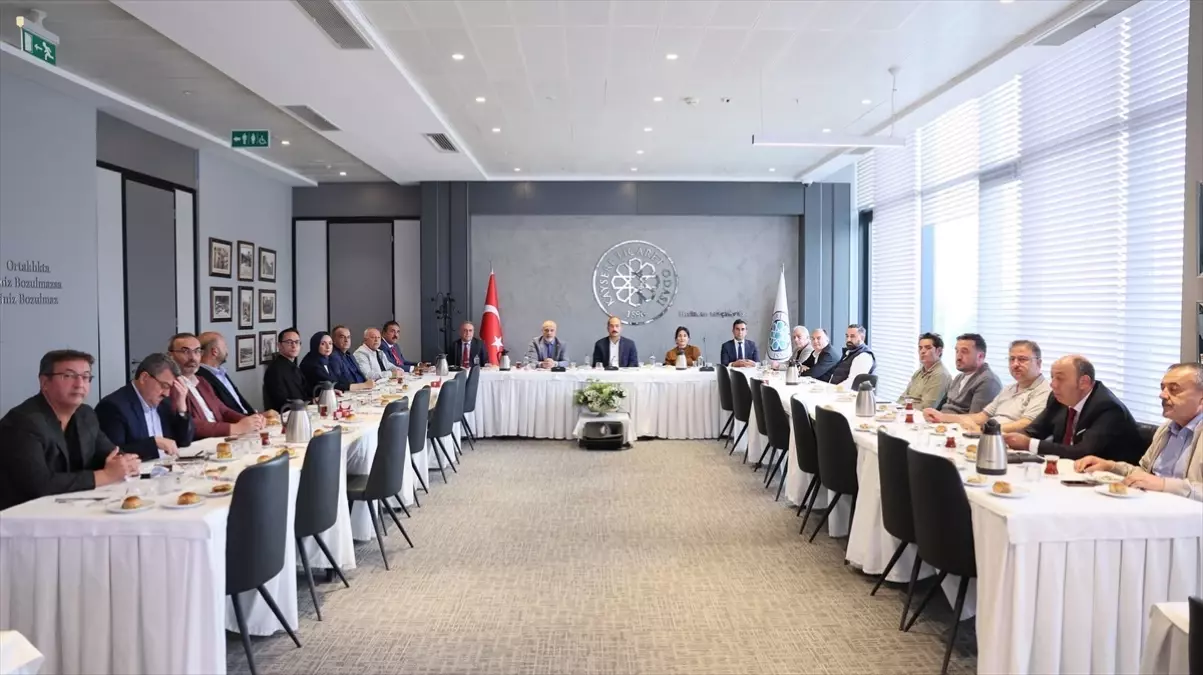 sgk ve ktodan is dunyasina bilgilendirme toplantisi pR5f3vKD