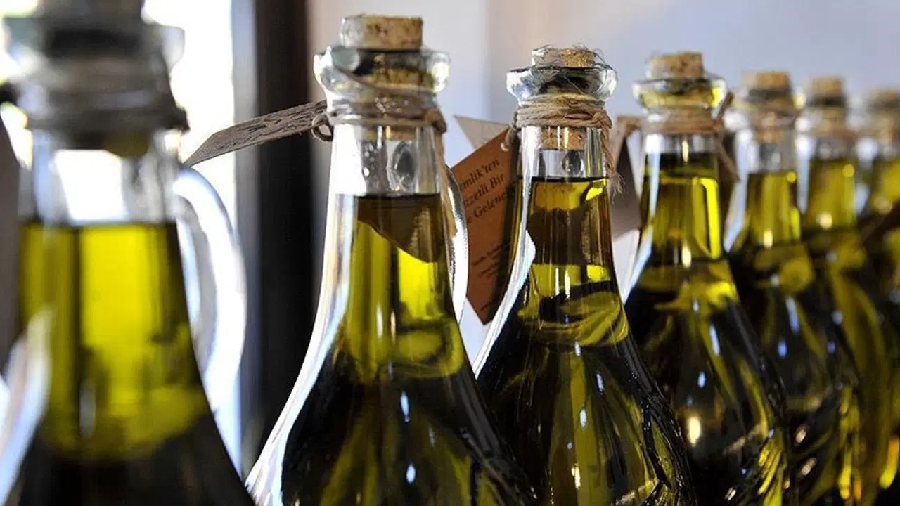zeytinyagi fiyatlarina zam bekleniyor rekolte beklentisi yuzde 40a yakin oranda dustu HHAINs8q.jpg